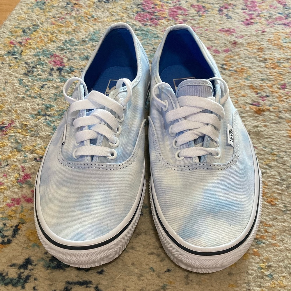 Vans Sky Blue Tie-dye pattern Sz. M7/W8.5